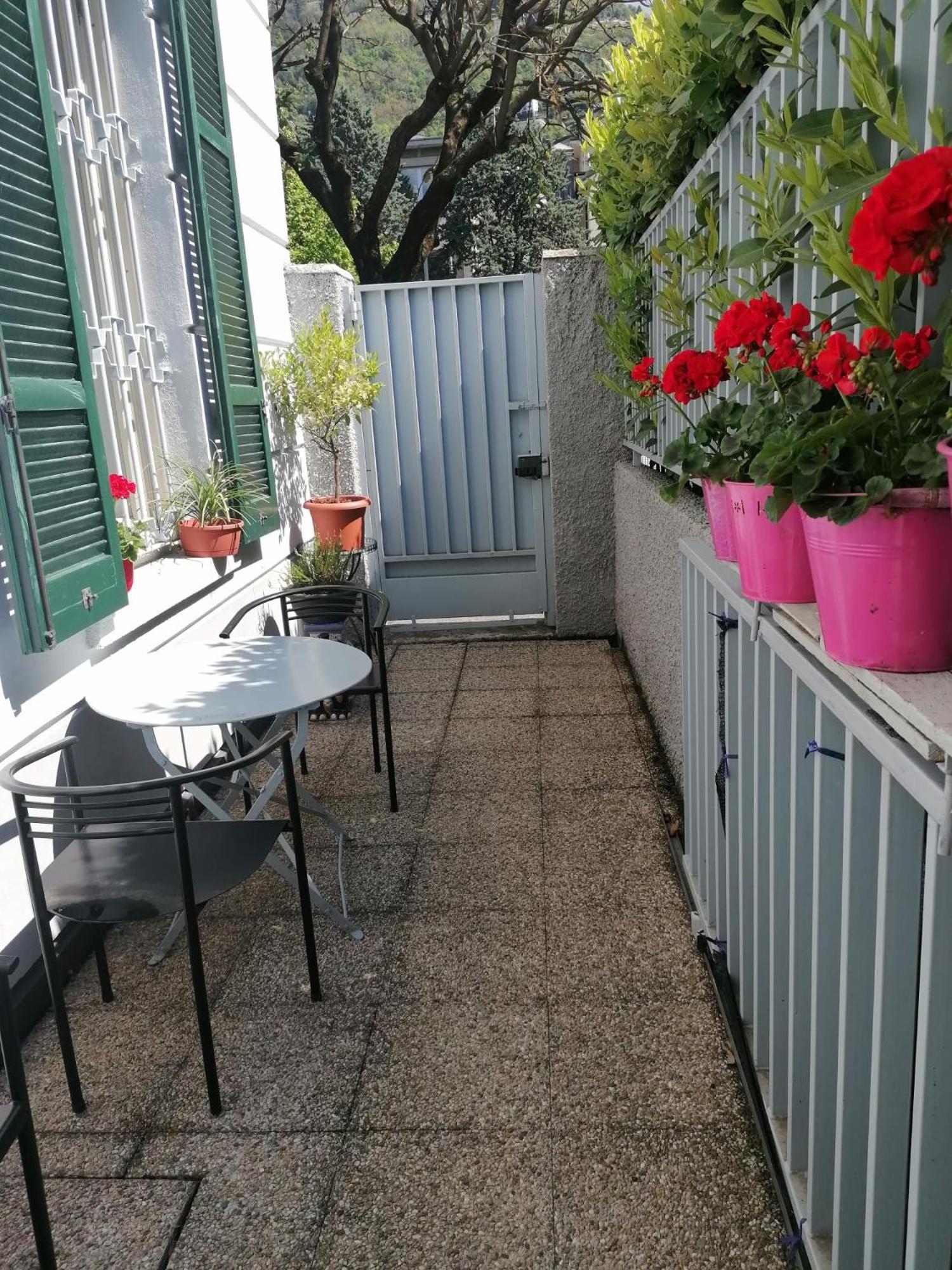 Casa Laura Villa Como Luaran gambar